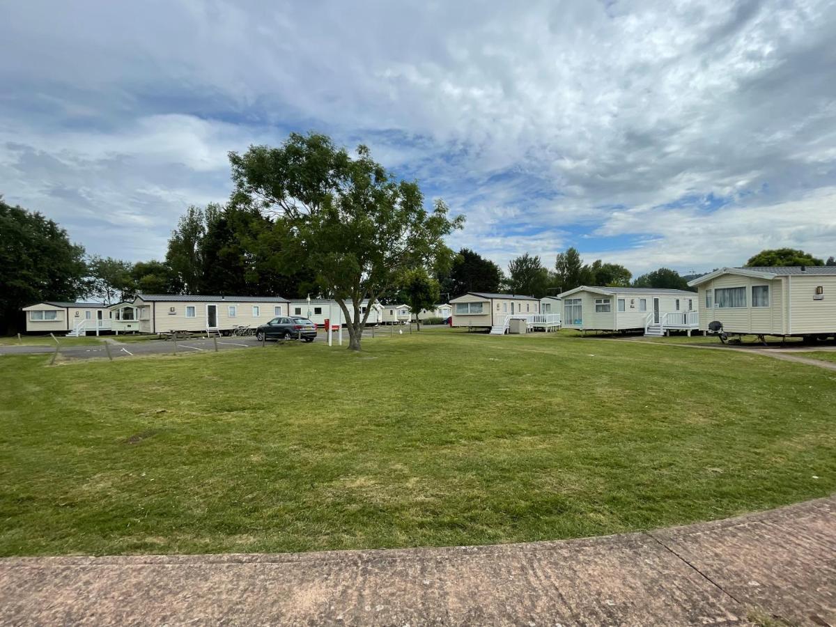 Tidal Caravan Minehead Exteriör bild